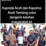 Ibu-ibu Berorasi Di Ranto Panjang Pereulak, Terkait larangan penutupan Tambang Minyak Tradisional Oleh MAPOLDA Aceh