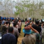 Pemda dan DPRD bulukumba tutup mata dan telinga merespon tuntutan masyarakat adat kajang ada apa ya!!!