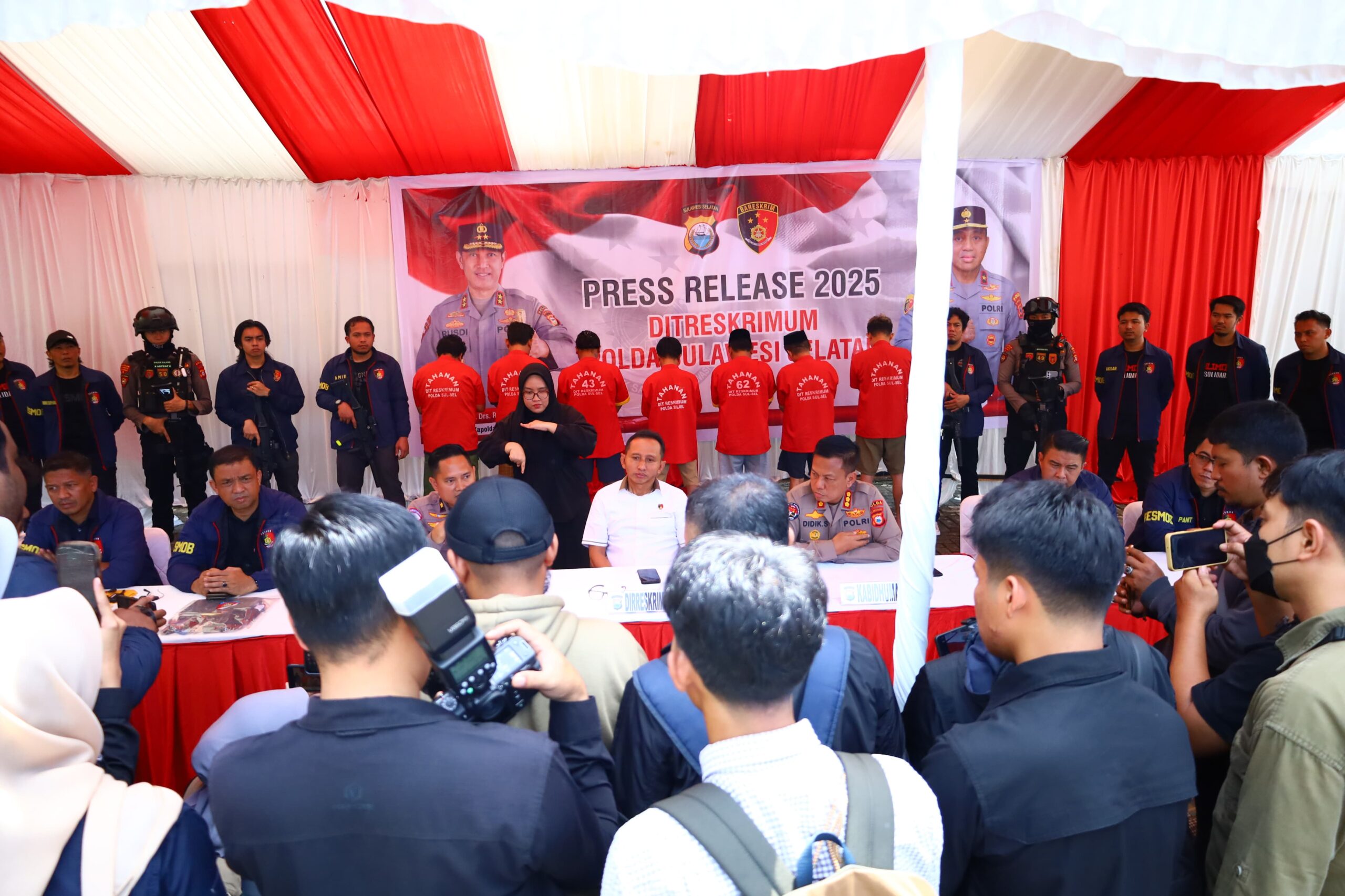 Polda Sulsel Gelar Press Release Kasus Pemalsuan Surat Kendaraan