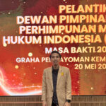 Darurat Karhutla Kalimantan DPN Permahi Desak Presiden : Prioritaskan Penanganan Karhutla dan Copot Menteri Kehutanan